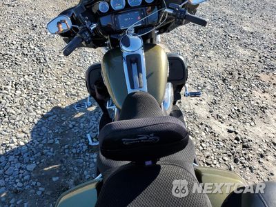 Zdjęcie 6 z 9 samochodu: 2018 HARLEY-DAVIDSON FLHTK ULTRA LIMITED VIN:1HD1KED16JB643875 - miniatura