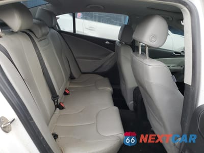 Zdjęcie 11 z 14 samochodu: 2006 VOLKSWAGEN PASSAT 2.0T VIN:WVWAK73C36P039467 - miniatura