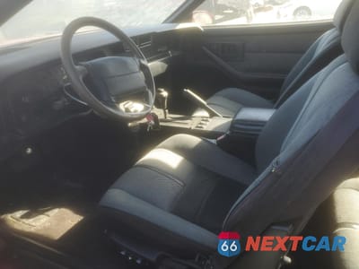 Zdjęcie 7 z 12 samochodu: 1990 CHEVROLET CAMARO IROC-Z VIN:1G1FP2386LL124840 - miniatura