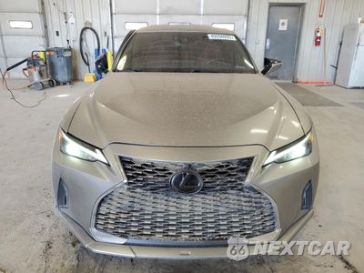 Piąte zdjęcie samochodu w środku: 2021 LEXUS IS 300 VIN:JTHC81F27M5044265 - miniatura
