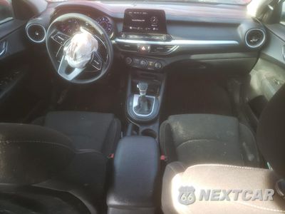 Zdjęcie 8 z 14 samochodu: 2023 KIA FORTE LX VIN:3KPF24AD7PE581687 - miniatura