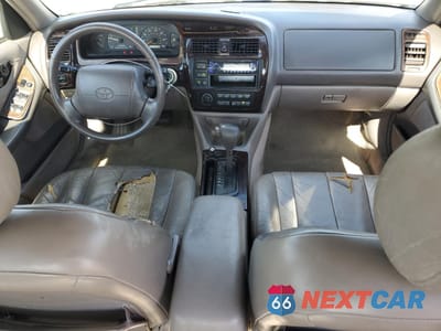 Zdjęcie 8 z 14 samochodu: 1999 TOYOTA AVALON XL VIN:4T1BF18B7XU300829 - miniatura