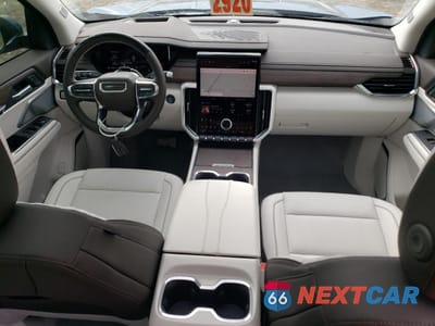 Zdjęcie 8 z 16 samochodu: 2025 GMC ACADIA DENALI VIN:1GKENRRS9SJ156135 - miniatura