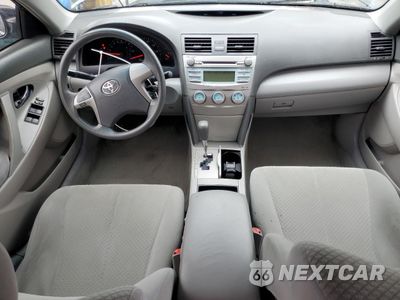 Zdjęcie 8 z 14 samochodu: 2009 TOYOTA CAMRY BASE VIN:4T4BE46K69R131547 - miniatura