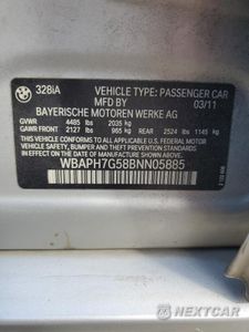 Zdjęcie 12 z 12 samochodu: 2011 BMW 328 I VIN:WBAPH7G58BNN05885 - miniatura
