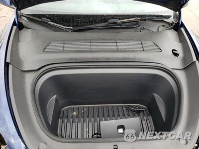 Zdjęcie 11 z 13 samochodu: 2022 TESLA MODEL Y VIN:7SAYGAEE2NF388711 - miniatura