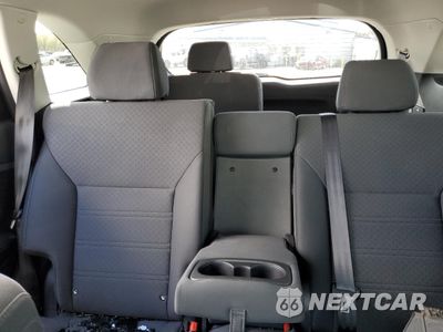 Zdjęcie 10 z 14 samochodu: 2020 KIA SORENTO L VIN:5XYPG4A38LG707467 - miniatura