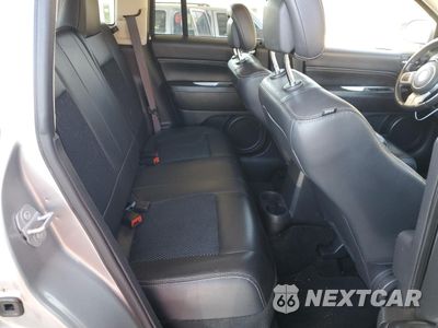 Zdjęcie 10 z 12 samochodu: 2016 JEEP COMPASS LATITUDE VIN:1C4NJCEA9GD795963 - miniatura