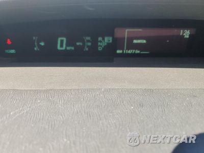 Zdjęcie 9 z 12 samochodu: 2013 TOYOTA PRIUS VIN:JTDKN3DU5D5639542 - miniatura
