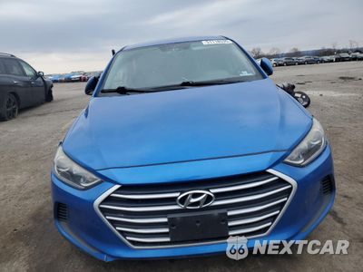 Piąte zdjęcie samochodu w środku: 2017 HYUNDAI ELANTRA SE VIN:KMHD74LF8HU371962 - miniatura