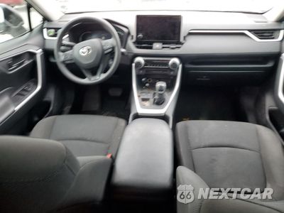 Zdjęcie 8 z 13 samochodu: 2024 TOYOTA RAV4 LE VIN:2T3H1RFV4RC265893 - miniatura