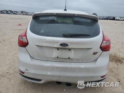 Zdjęcie 6 z 14 samochodu: 2014 FORD FOCUS ST VIN:1FADP3L92EL425725 - miniatura