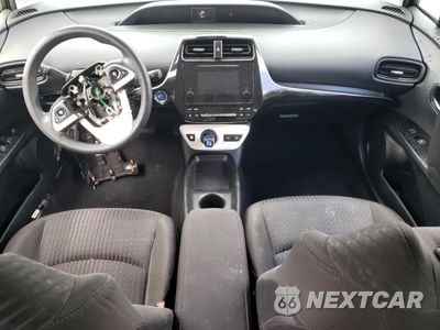 Zdjęcie 8 z 15 samochodu: 2017 TOYOTA PRIUS VIN:JTDKBRFU6H3029594 - miniatura