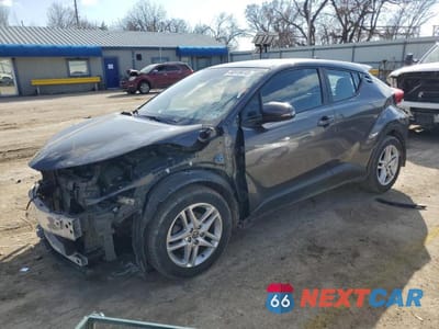 2021 TOYOTA C-HR XLE NMTKHMBXXMR127150 - główne zdjęcie licytacji z USA - miniatura