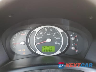 Zdjęcie 9 z 13 samochodu: 2006 HYUNDAI TUCSON GL VIN:KM8JM12B26U252438 - miniatura