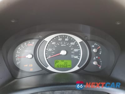 Zdjęcie 9 z 15 samochodu: 2006 HYUNDAI TUCSON GL VIN:KM8JM12B26U252438 - miniatura
