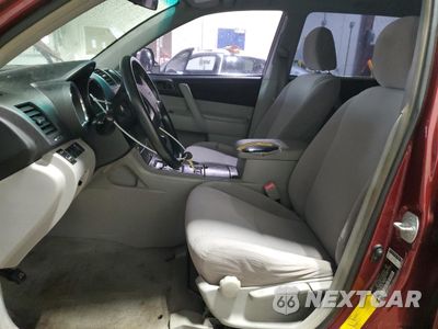 Zdjęcie 7 z 16 samochodu: 2008 TOYOTA HIGHLANDER VIN:JTEDS41A082034610 - miniatura