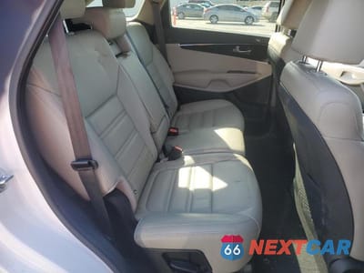 Zdjęcie 11 z 13 samochodu: 2019 KIA SORENTO EX VIN:5XYPH4A55KG461541 - miniatura