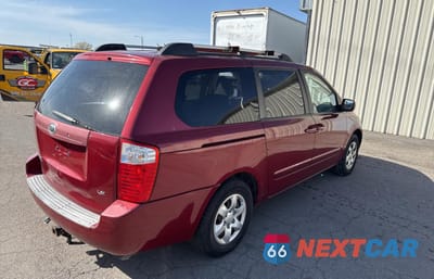 Czwarte zdjęcie samochodu z boku: 2006 KIA SEDONA EX VIN:KNDMB233566078390 - miniatura