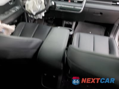 Zdjęcie 8 z 15 samochodu: 2022 HYUNDAI IONIQ 5 LIMITED VIN:KM8KRDAF0NU089802 - miniatura