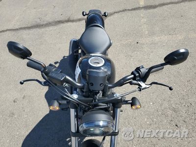 Piąte zdjęcie samochodu w środku: 2024 HONDA CMX500 A VIN:MLHPC5643R5300593 - miniatura