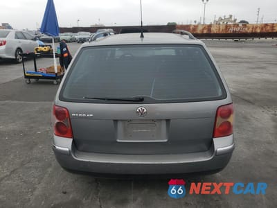 Zdjęcie 6 z 14 samochodu: 2002 VOLKSWAGEN PASSAT GLS VIN:WVWVD63B22E402537 - miniatura