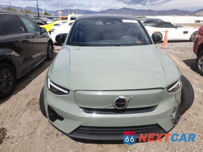 Piąte zdjęcie samochodu w środku: 2023 VOLVO C40 RECHARGE ULTIMATE VIN:YV4ED3GM1P2056979 - miniatura