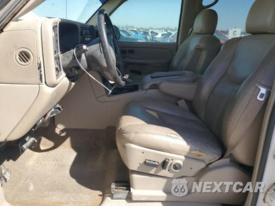 Zdjęcie 7 z 14 samochodu: 2004 CHEVROLET SILVERADO K1500 VIN:2GCEK13T741344852 - miniatura