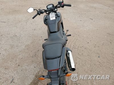 Zdjęcie 6 z 9 samochodu: 2014 HONDA CTX700 ND VIN:JH2RC6854EK000085 - miniatura