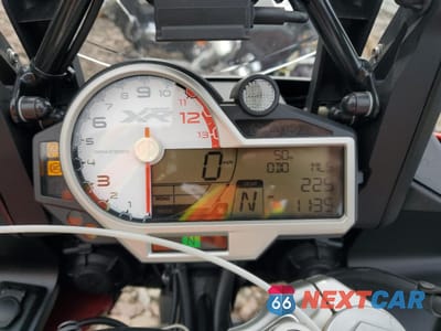 Zdjęcie 7 z 9 samochodu: 2016 BMW S 1000 XR VIN:WB10D1306GZ462507 - miniatura