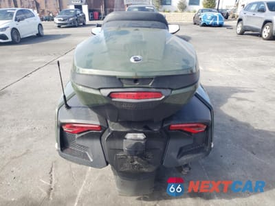 Czwarte zdjęcie samochodu z boku: 2023 CAN-AM SPYDER ROADSTER RT VIN:2BXNBDD27PV005593 - miniatura