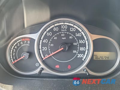 Zdjęcie 9 z 12 samochodu: 2012 MAZDA MAZDA2 VIN:JM1DE1KY3C0143640 - miniatura