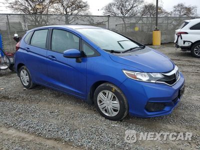 Czwarte zdjęcie samochodu z boku: 2018 HONDA FIT LX VIN:3HGGK5H43JM704738 - miniatura