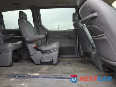 Zdjęcie 12 z 15 samochodu: 2000 DODGE GRAND CARAVAN LE VIN:1B4GP54L8YB691240 - miniatura