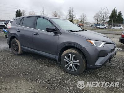 Czwarte zdjęcie samochodu z boku: 2018 TOYOTA RAV4 LE VIN:2T3ZFREV8JW442052 - miniatura