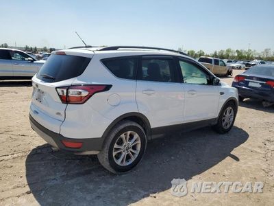 Trzecie zdjęcie samochodu z tyłu: 2017 FORD ESCAPE SE VIN:1FMCU0GD9HUB59982 - miniatura