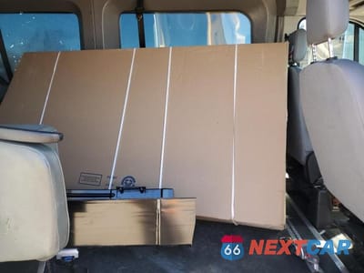 Zdjęcie 11 z 13 samochodu: 2018 FORD TRANSIT T-150 VIN:1FTYE1CM2JKB14595 - miniatura