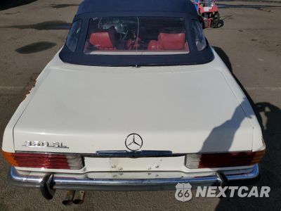 Zdjęcie 10 z 12 samochodu: 1972 MERCEDES BENZ 350SL VIN:10704412003552 - miniatura