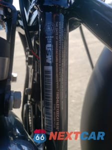 Zdjęcie 9 z 9 samochodu: 2014 HARLEY-DAVIDSON XL883 IRON 883 VIN:1HD4LE21XEC411616 - miniatura