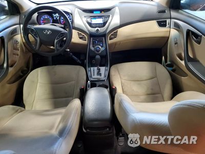 Zdjęcie 8 z 13 samochodu: 2013 HYUNDAI ELANTRA GLS VIN:KMHDH4AE3DU557877 - miniatura