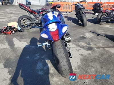 Czwarte zdjęcie samochodu z boku: 2017 SUZUKI GSX1300 RA VIN:JS1GX72B0H2100742 - miniatura