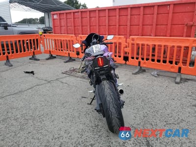 Czwarte zdjęcie samochodu z boku: 2024 YAMAHA YZFR7 VIN:JYARM38E0RA012875 - miniatura