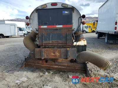 Zdjęcie 11 z 13 samochodu: 2004 ISUZU NPR VIN:JALC4B14547003616 - miniatura