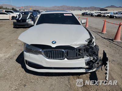 Piąte zdjęcie samochodu w środku: 2018 BMW 530E VIN:WBAJA9C5XJB033944 - miniatura