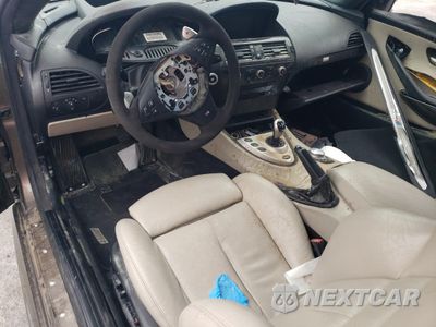 Zdjęcie 8 z 13 samochodu: 2006 BMW M6 VIN:WBSEH93446B797635 - miniatura