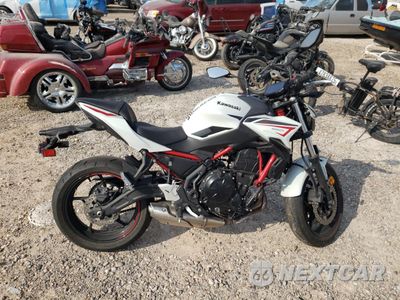 2022 KAWASAKI ER650 K ML5EREK16NDA58724 - główne zdjęcie licytacji z USA - miniatura