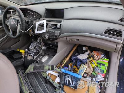 Zdjęcie 8 z 12 samochodu: 2008 HONDA ACCORD EXL VIN:1HGCP36808A020845 - miniatura