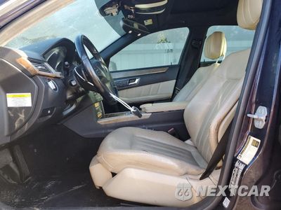 Zdjęcie 7 z 14 samochodu: 2011 MERCEDES-BENZ E 550 4MATIC VIN:WDDHF9AB0BA450062 - miniatura