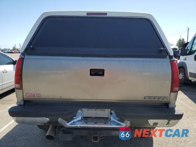 Zdjęcie 6 z 12 samochodu: 2000 GMC SIERRA K2500 VIN:1GTGK23J0YF416762 - miniatura