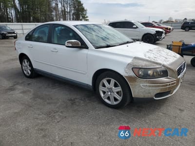 Czwarte zdjęcie samochodu z boku: 2007 VOLVO S40 2.4I VIN:YV1MS382472272062 - miniatura